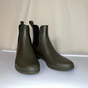Green Rain Boots